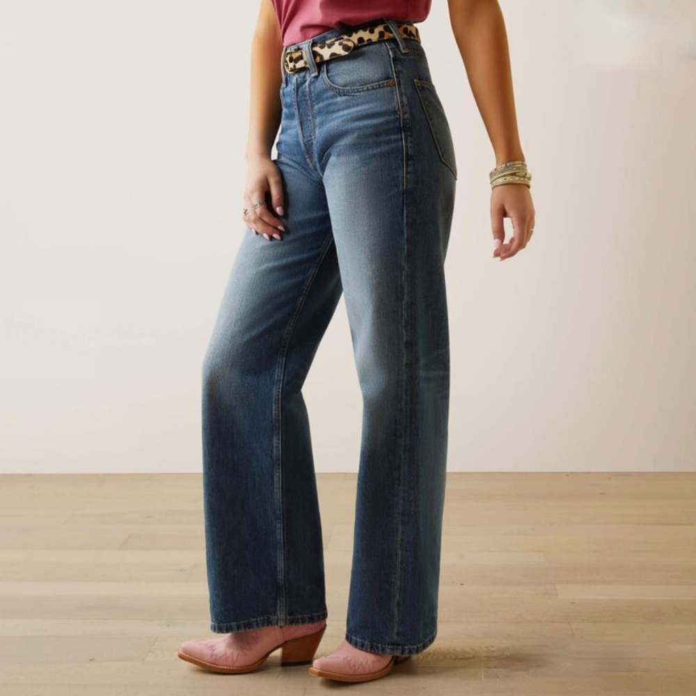 Ariat Ultra High Rise Jeans Tomboy Wide Leg Limited Edition Women's Size 29R